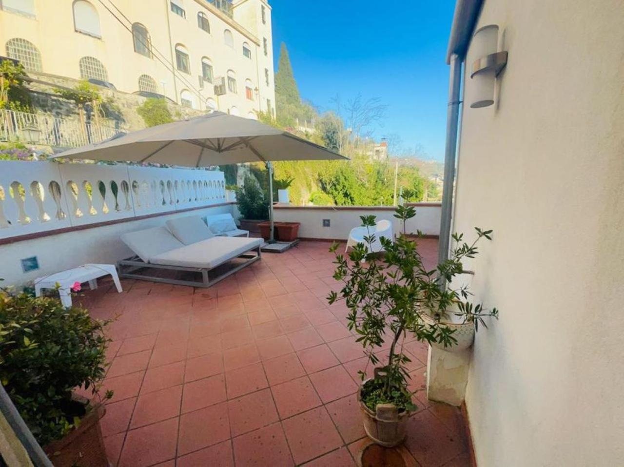 Ti Racconto Il Mare Apartment Salerno Exterior photo